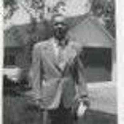 Lester C Brunner