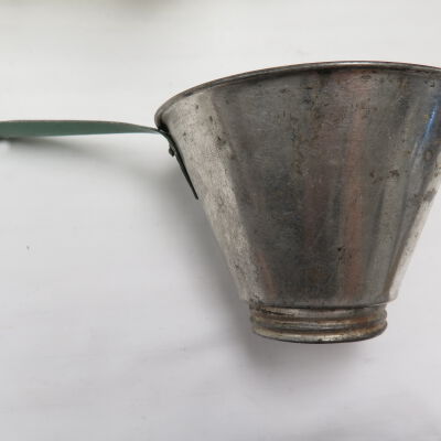 Funnel
