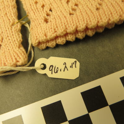 Number on gloves.: Origsize: 7.5" (w) x 3.5" (l); Origformat: Artifact