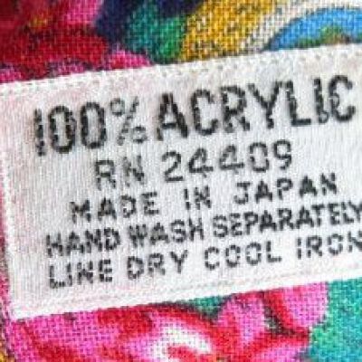Tag on scarf: Origsize: 8" (w) x 12" (l); Origformat: Artifact