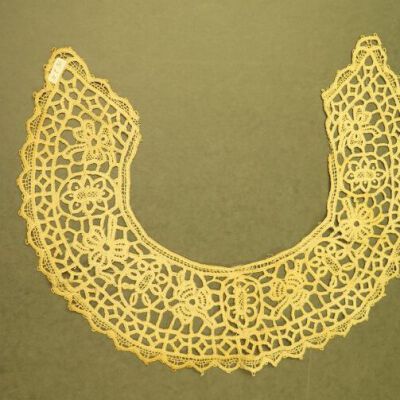 Back of collar.: Origsize: 13.5" (w) x 11" (l); Origformat: Artifact