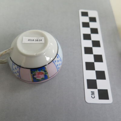 Bottom of teacup.: Origformat: Artifact