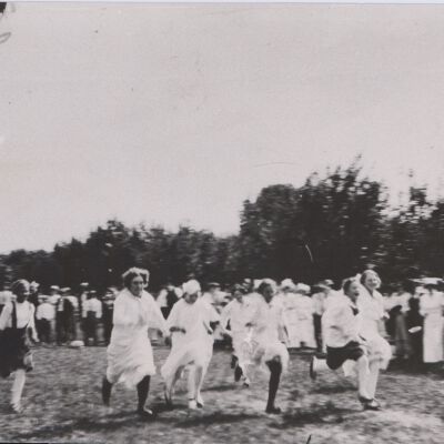 School Picnic, Emerald Elementary