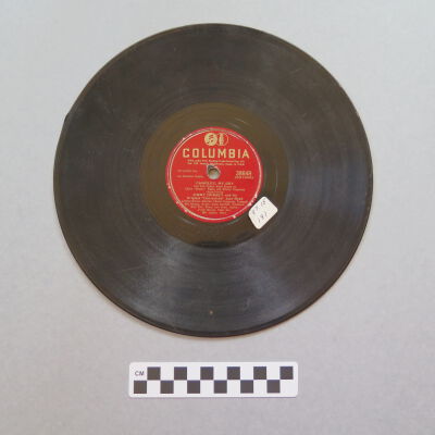 Front of record.: Origsize: 9.75" (diam); Origformat: Artifact