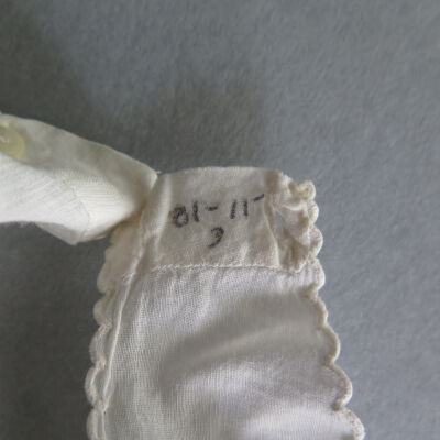 Number of dress: Origformat: Artifact