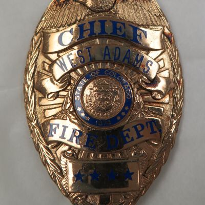Front of Badge: Origsize: 3.25"(H) x 2.25"(W); Origformat: Artifact