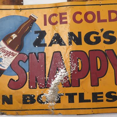 Sign for Zang's Snappy