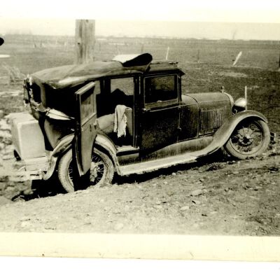 Troxler Truck by Zangs Gate