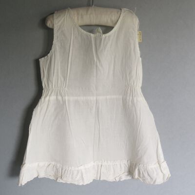 Back of slip: Origsize: 8" (w) x 17" (l); Origformat: Artifact