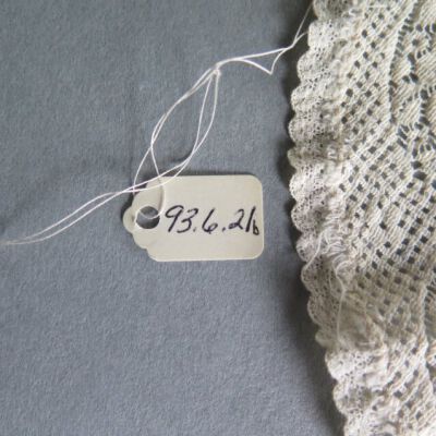 Number of doily: Origsize: 10" diam; Origformat: Artifact