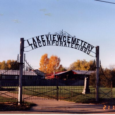 Lakeview Cemetery