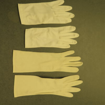 Glove