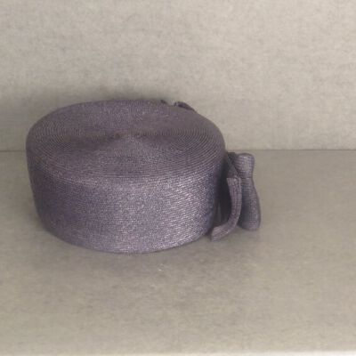 Hat profile.