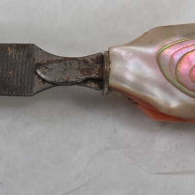 Tool, Manicure