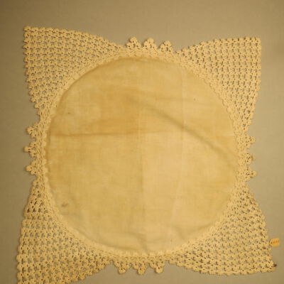 Circular Scarf for Round Table