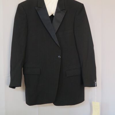 Front of jacket: Origsize: 33" (w) x 48" (l); Origformat: Artifact