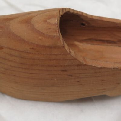 Shoe