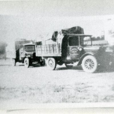 Ph.22b: Origsize: 3.5" x 5"; Origformat: Print-Photographic; Resolution: 1000dpi