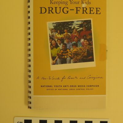 Front of guidebook.: Origsize: 4" (w) x 6" (l)