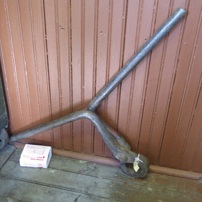 Rail Tong