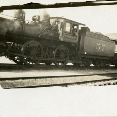 Postcard of steam locomotive, circa 1904-1918: Origsize: 3.5" x 5.5"; Origformat: Postcard; Resolution: 1000dpi