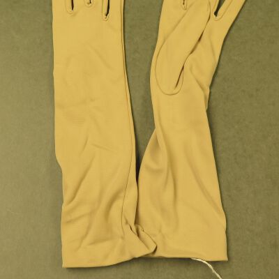 Glove