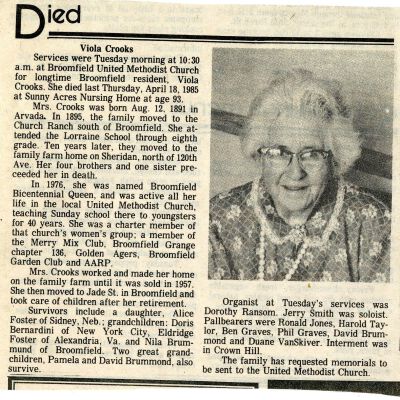 Family/People Note and Newspaper Clipping Files