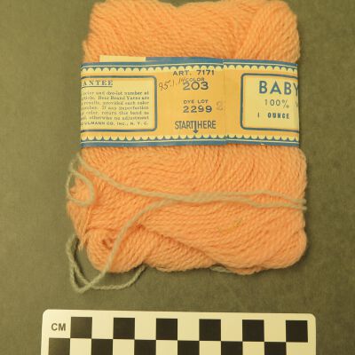 Other side of pink.: Origsize: 5"(H) x 4.5"(dia); Origformat: Artifact
