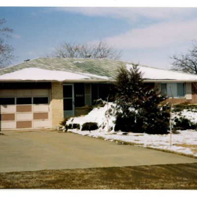 A house formerly belonging to Blanche Brown, 1998: Origsize: Unknown; Origformat: Print-Photographic; Resolution: 300dpi