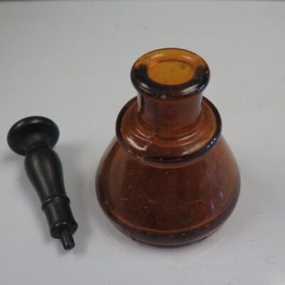 inkwell with stopper: Origsize: 3.5" (h) x 2.5" (d); Origformat: Artifact