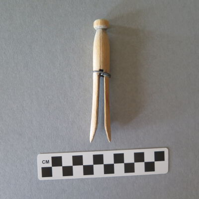 Clothespin