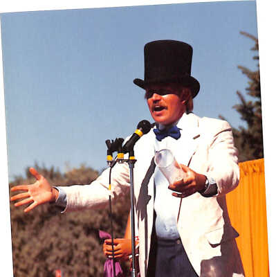 Magician at 1989 Broomfield Days
