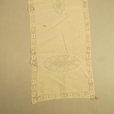 Lace Inset Furniture Scarf
