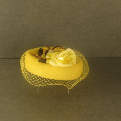 Front view of hat.
