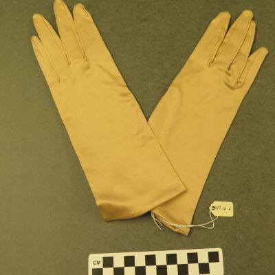 Glove