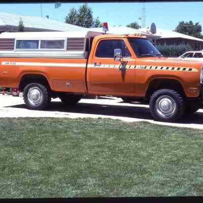 Slide photograph of Tom Chestnut's truck