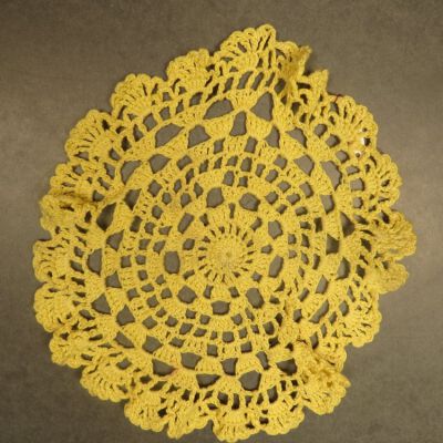 311 a: Origsize: 8" (diam); Origformat: Artifact