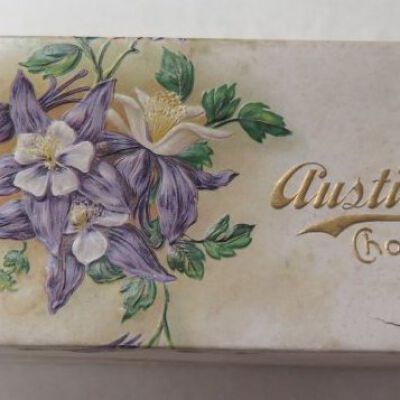 Top of box showing label: Origsize: 2" (h) x 5.5" (w) x; Origformat: Artifact