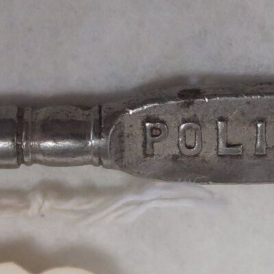 Buttonhook
