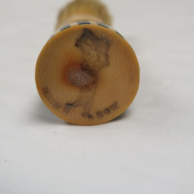 Bottom of shaving brush.: Origsize: 4.25" (h) x 1.25" (d; Origformat: Artifact
