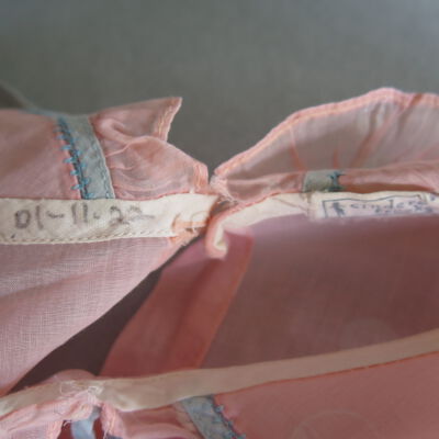 Number of dress: Origsize: 10" (w) x 24" (l); Origformat: Artifact