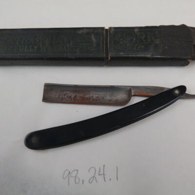 Razor, Straight
