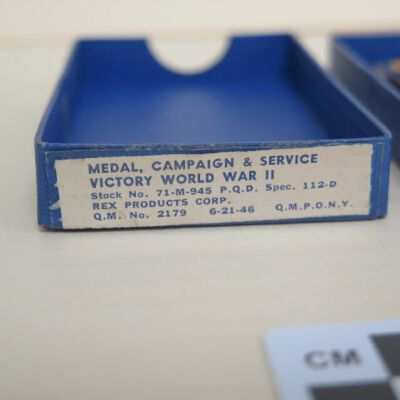 Box label: Origsize: 1" (h) x 2"(w) x 4"; Origformat: Artifact