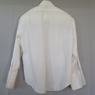 Back of shirt: Origsize: 16.5" (w) x 33" (l); Origformat: Artifact