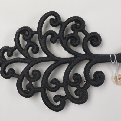 Trivet