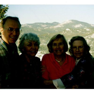 Frances Ridsdale's children and other family on a Colorado visit, 1998: Origsize: Unknown; Origformat: Print-Photographic; Resolution: 300dpi