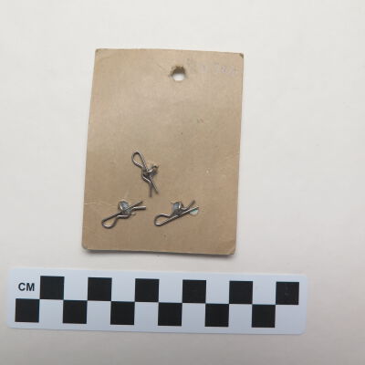 Back of card.: Origsize: 2.5" (w) x 3.5" (l); Origformat: Artifact