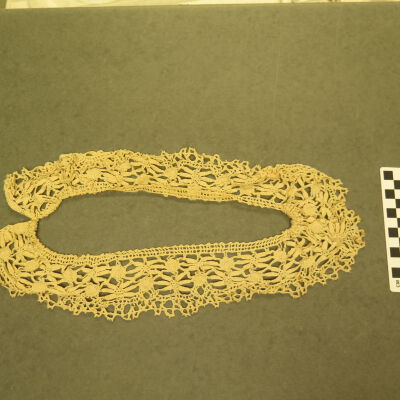 Collar