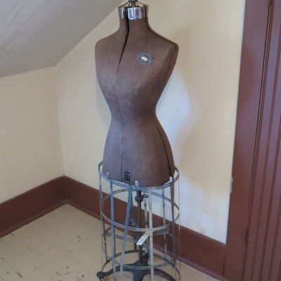 Form, Dress