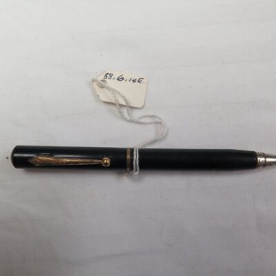 Other side of pencin: Origsize: 0.25" (w) x 4.75" (w; Origformat: Artifact